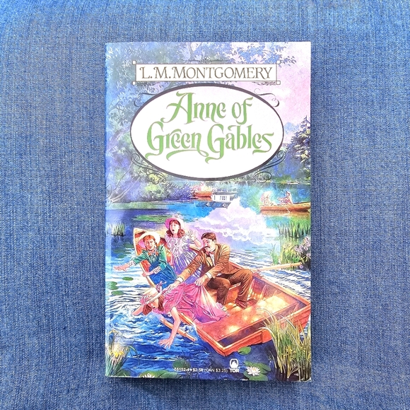 Anne of Green Gables by L M Montgomery 1995 Paperback, Like New - Picture 2 of 10